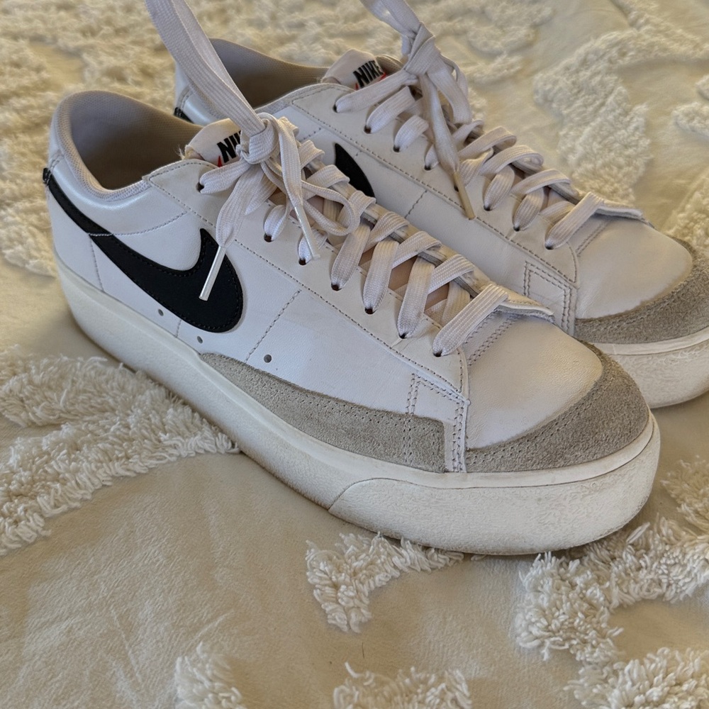 Nike Blazer Platform sneakers